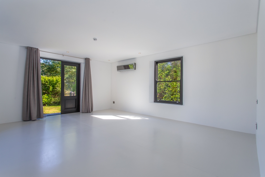 5 Bedroom Property for Sale in Pearl Valley at Val de Vie Western Cape